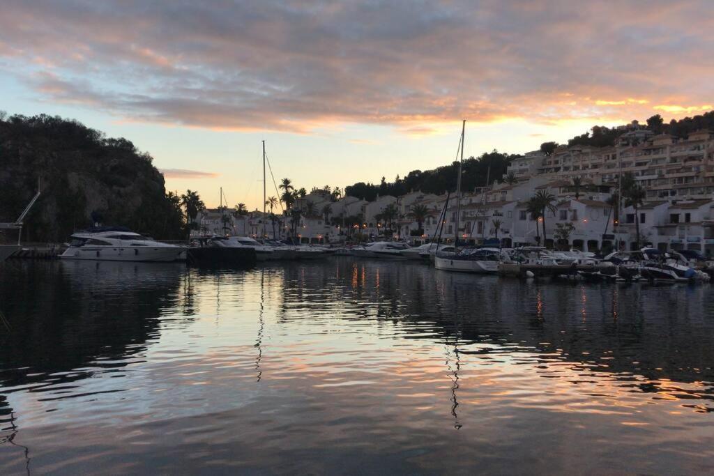 Marina Del Este La Herradura  Bagian luar foto
